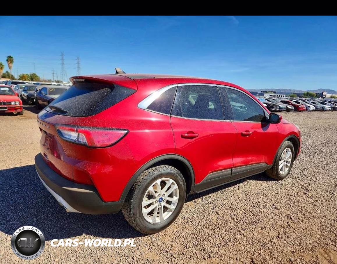 2021 Ford Escape Se VIN:1FMCU0G61MUA24863 - 4