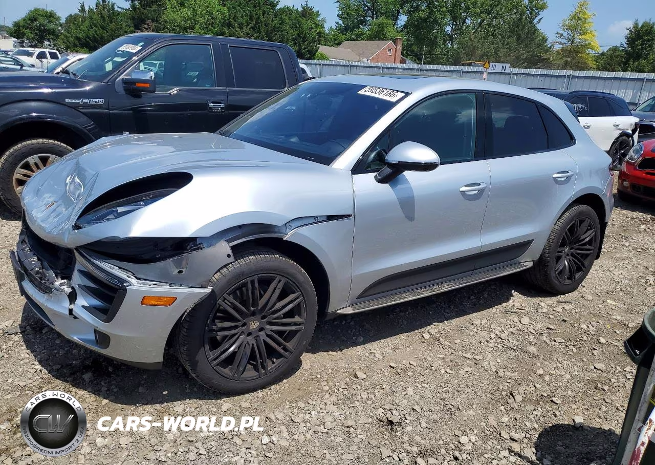 2018 Porsche Macan S