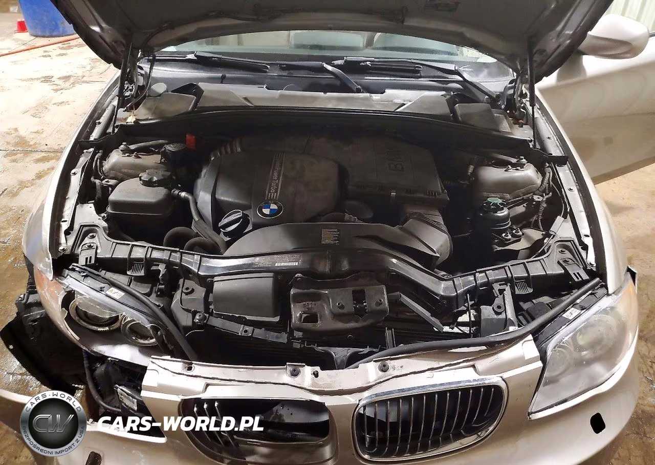 2011 BMW 135 I VIN:WBAUC9C52BVM11407 - 11