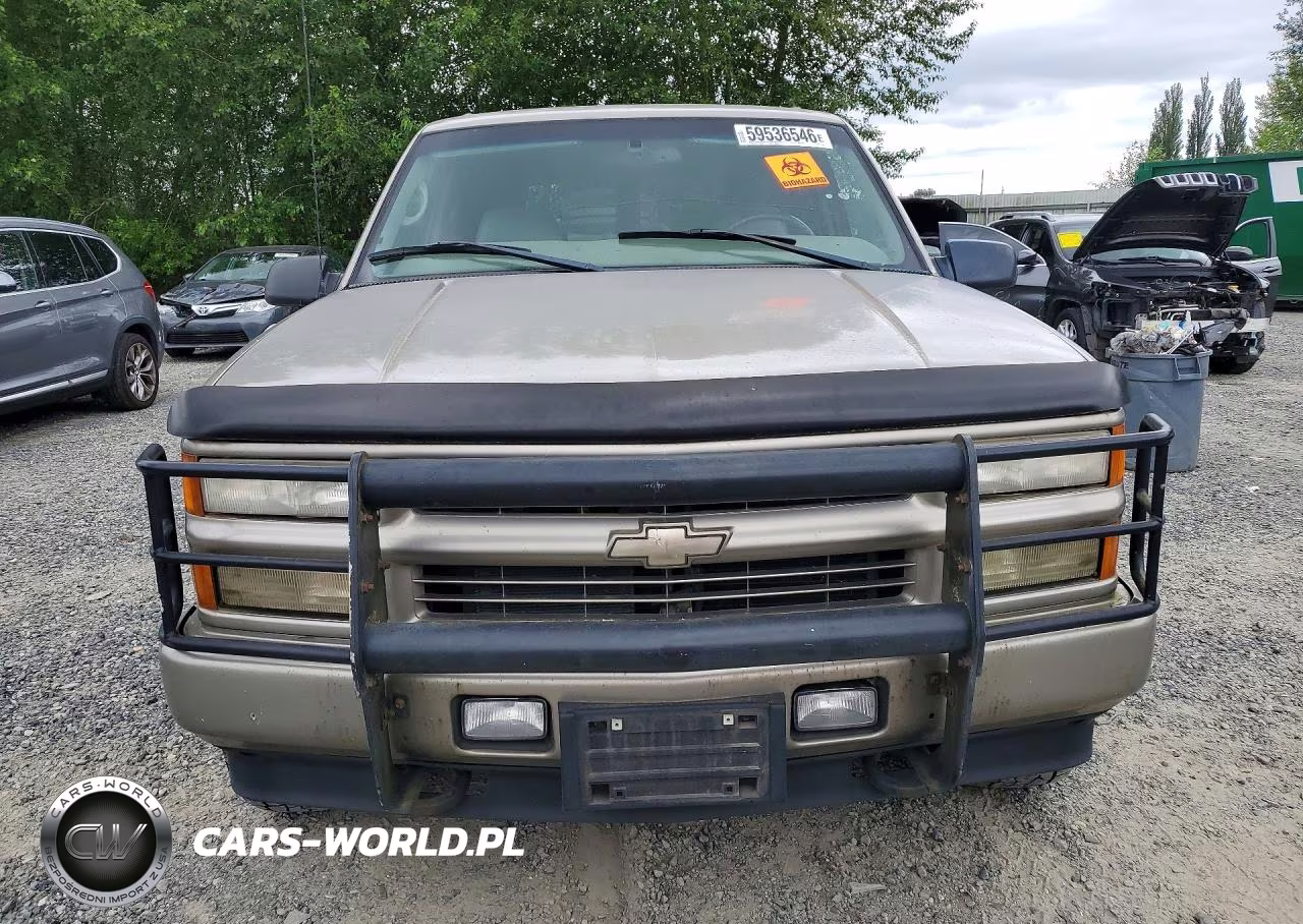 2000 Chevrolet Tahoe K1500 VIN:1GNEK13R1YR147166 - 5
