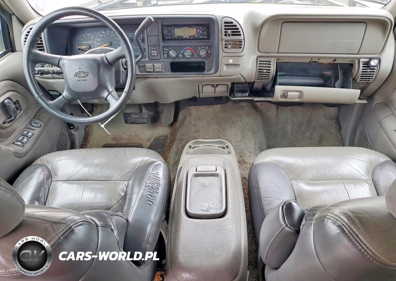 2000 Chevrolet Tahoe K1500 VIN:1GNEK13R1YR147166 - 8