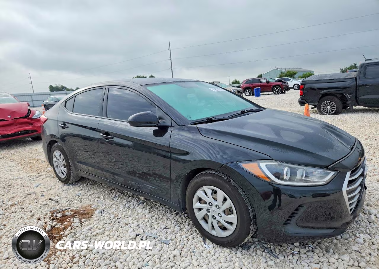2018 Hyundai Elantra Se VIN:5NPD74LF3JH260076 - 4