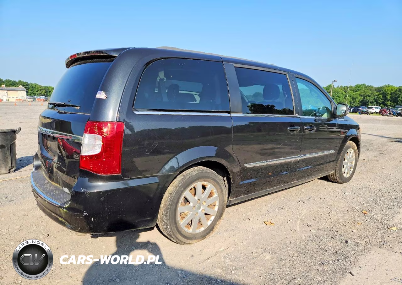 2013 Chrysler Town & Country Touring VIN:2C4RC1BG9DR692706 - 3