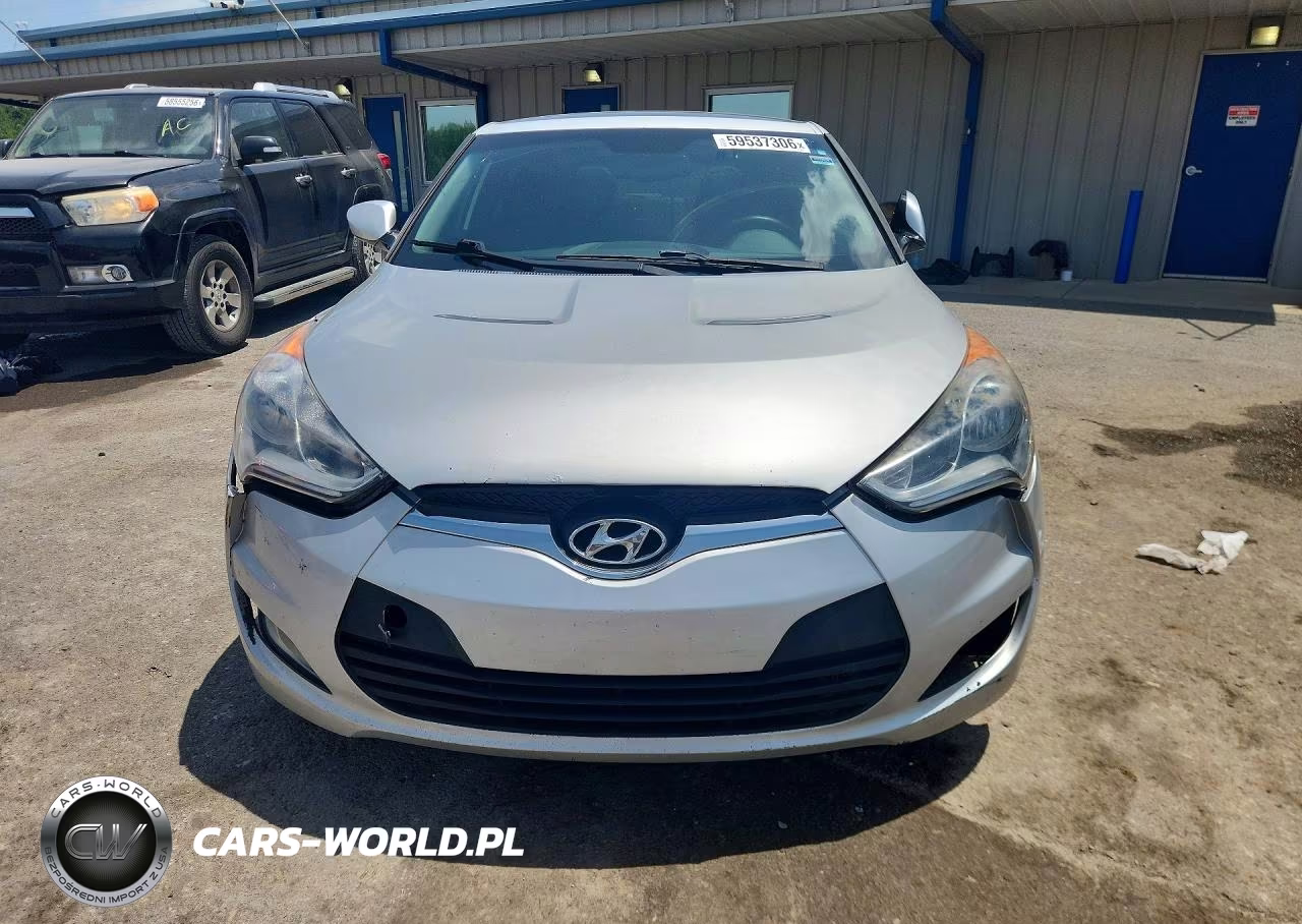 2013 Hyundai Veloster Base VIN:KMHTC6AD2DU166913 - 5