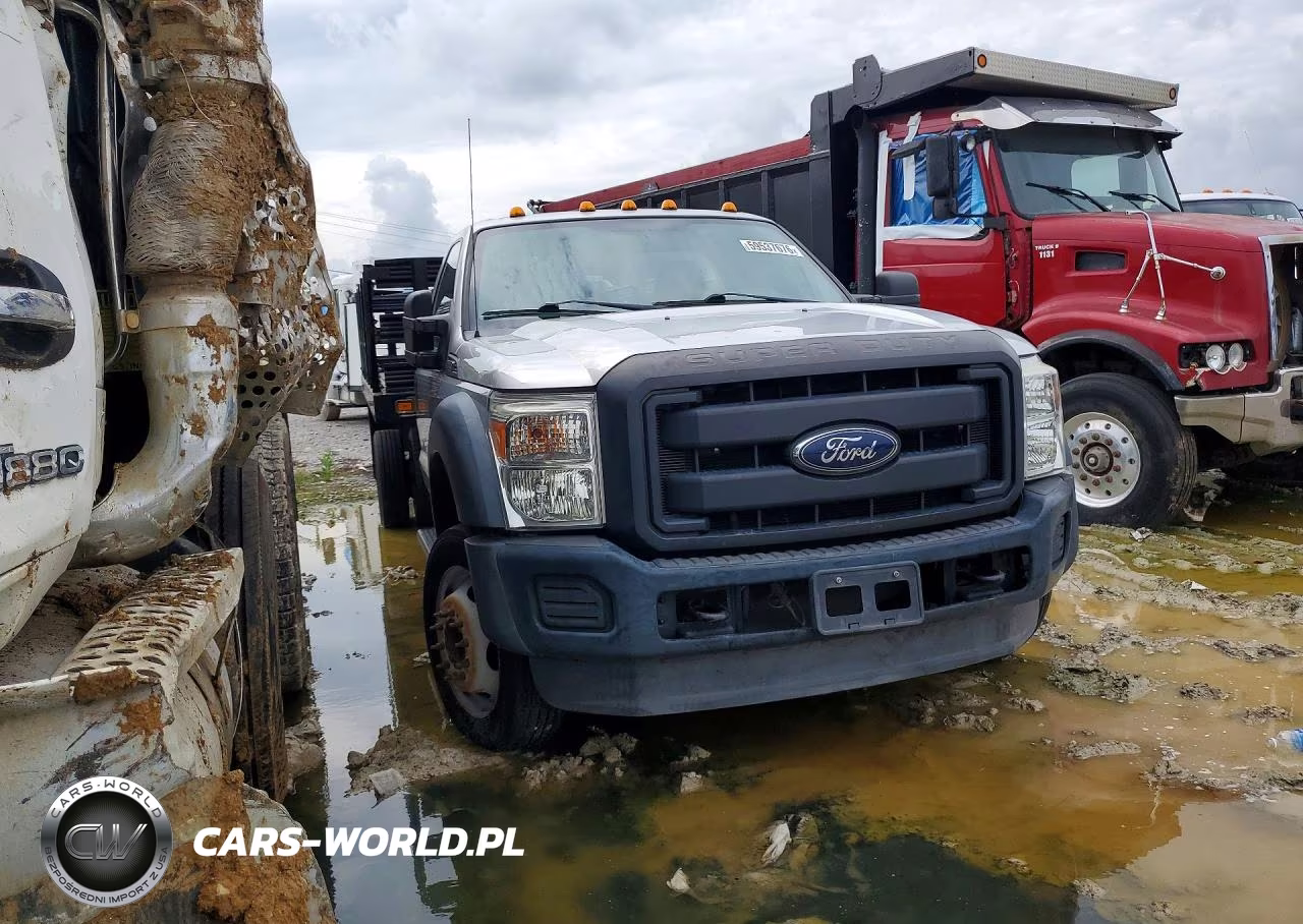 2016 Ford F-450 Chassis Xl VIN:1FDTF4GT4GEC75592 - 4