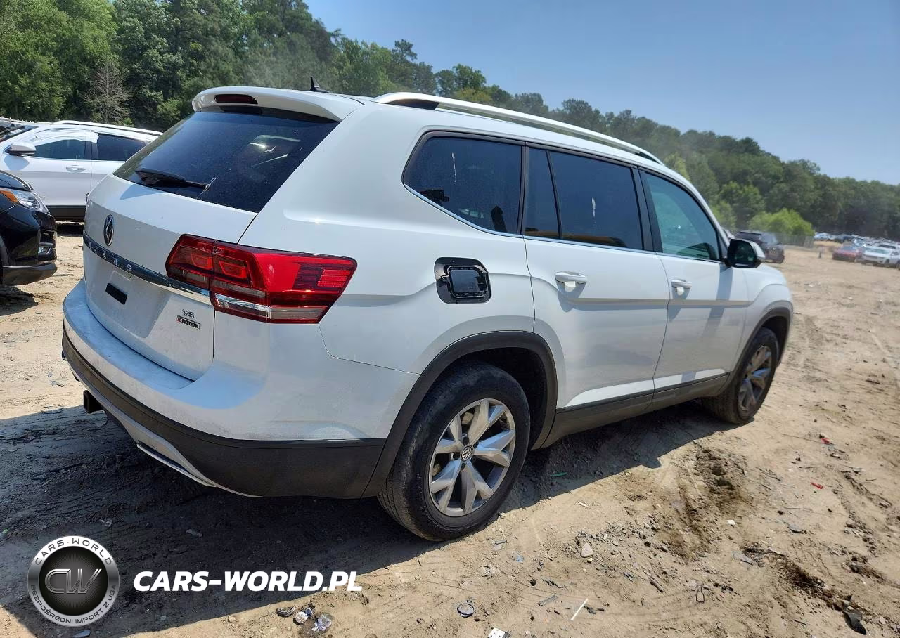 2018 Volkswagen Atlas Se VIN:1V2KR2CA3JC532498 - 3