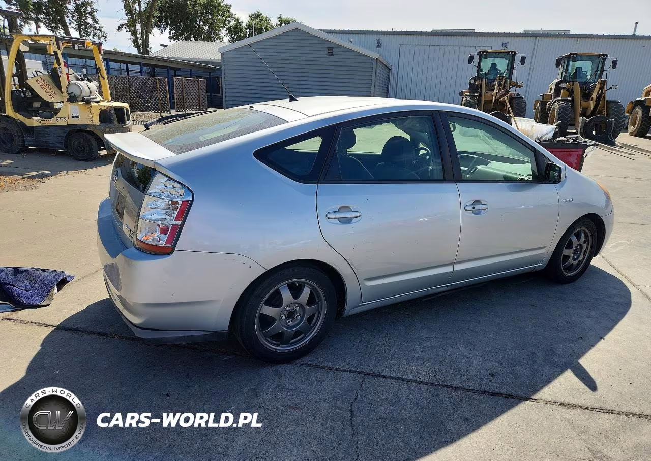 2008 Toyota Prius Touring VIN:JTDKB20U083315408 - 3