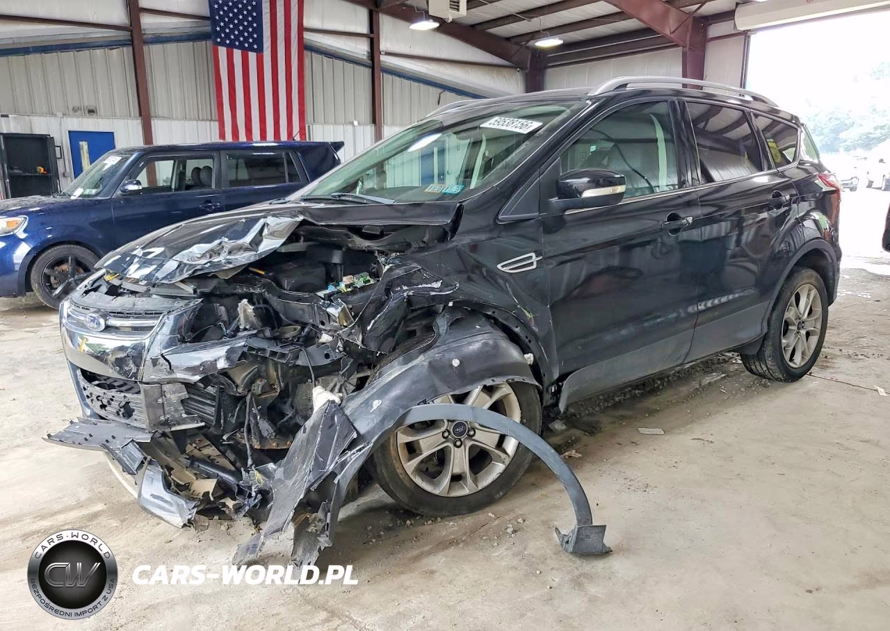 2016 Ford Escape Titanium – zdjęcie 1 z 13