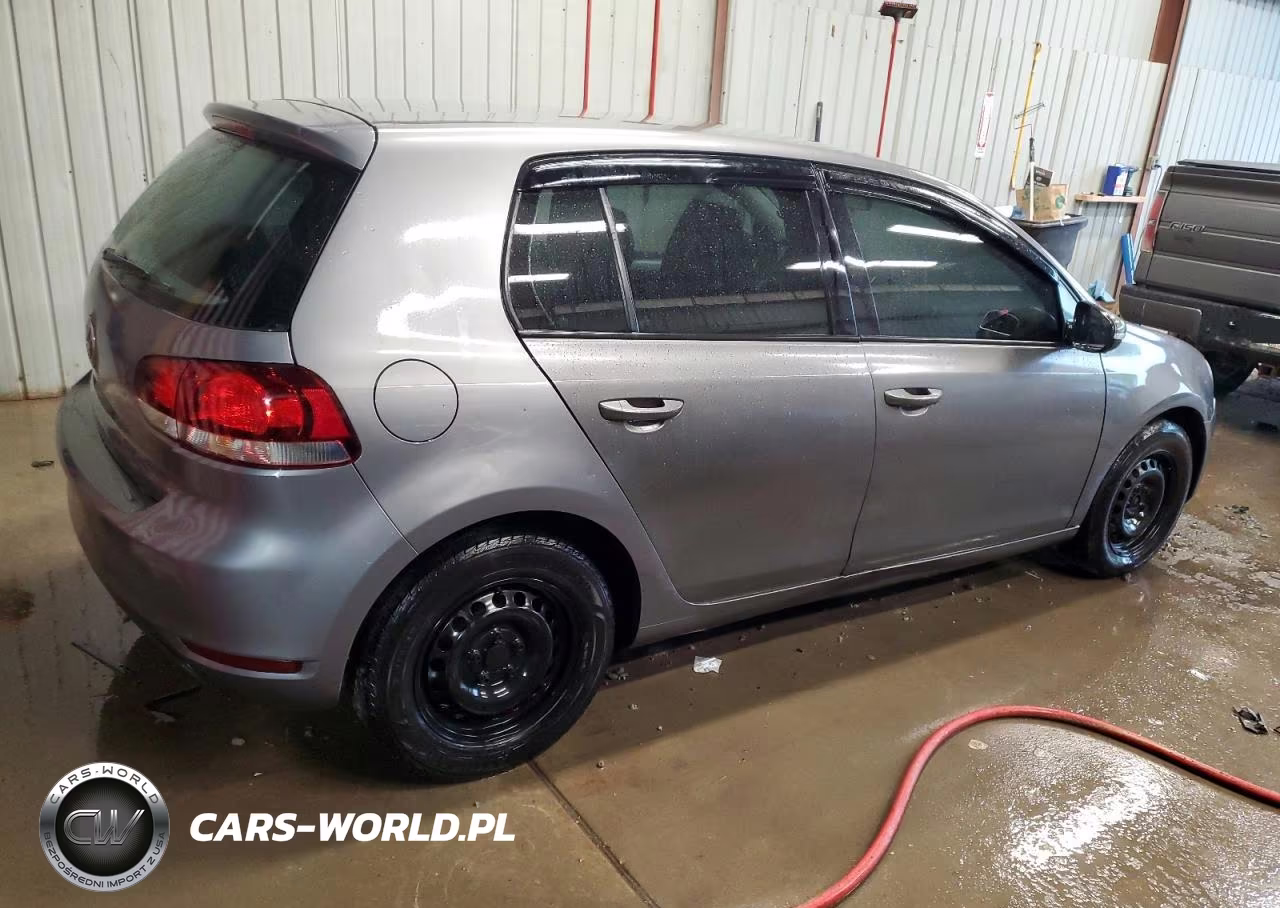 2010 Volkswagen Golf VIN:WVWDB7AJ0AW361450 - 3