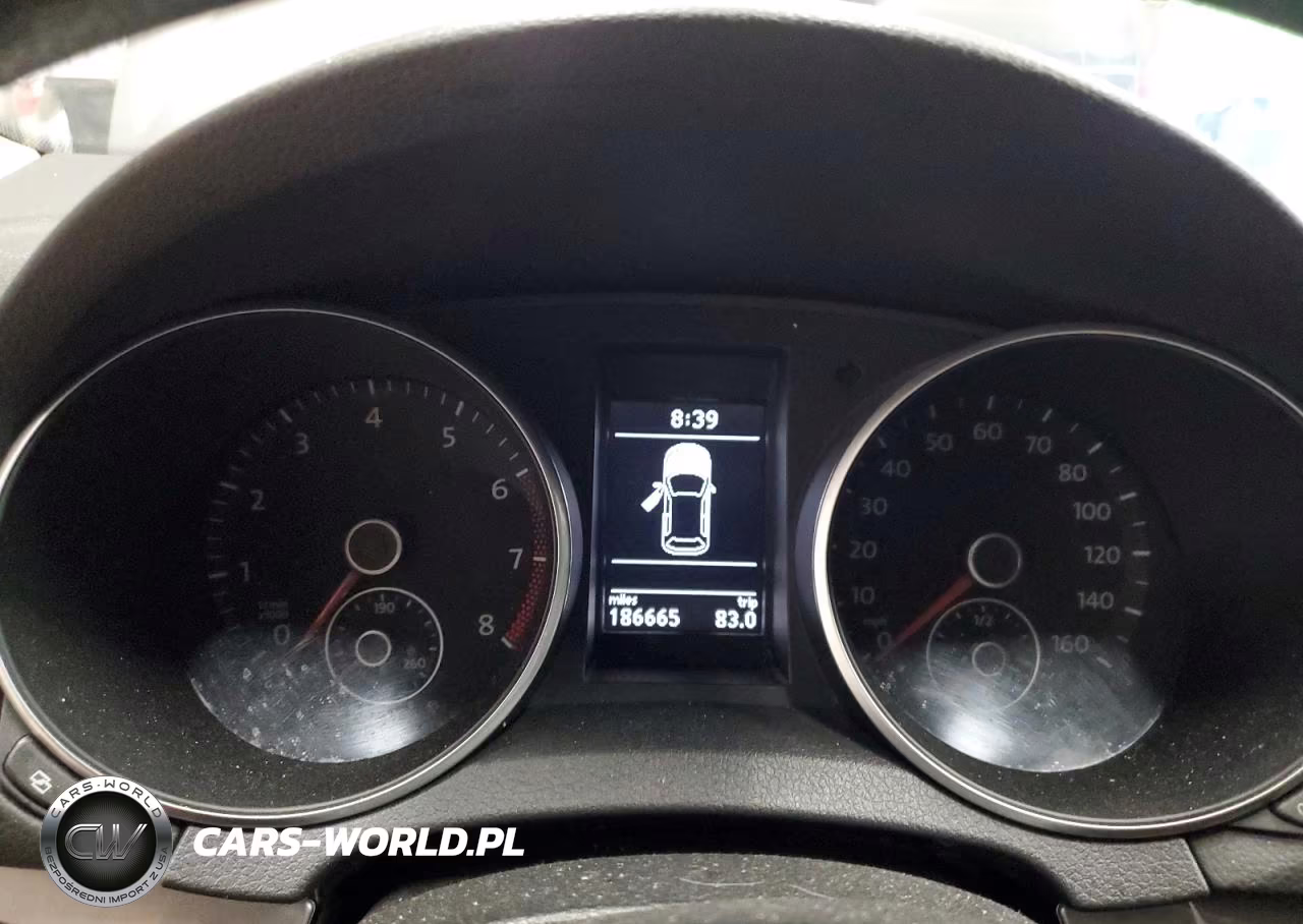 2010 Volkswagen Golf VIN:WVWDB7AJ0AW361450 - 9
