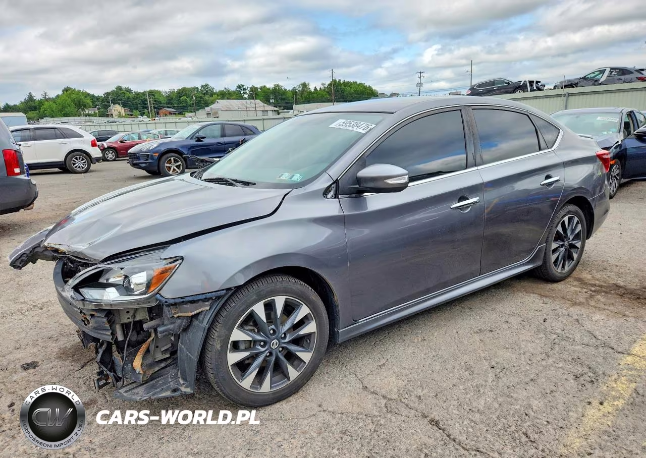 2019 Nissan Sentra Sr – zdjęcie 1 z 12