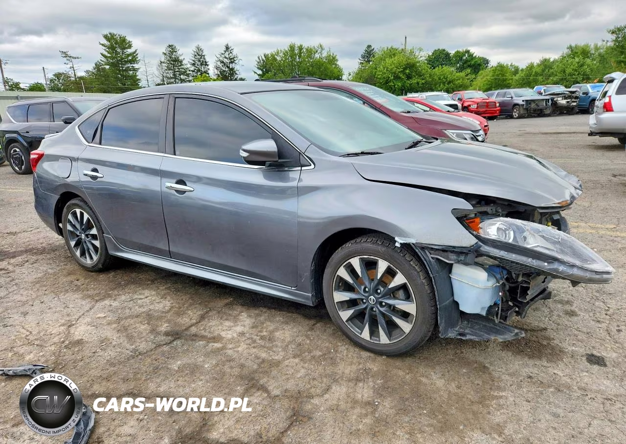 2019 Nissan Sentra Sr VIN:3N1AB7AP0KY318554 - 4