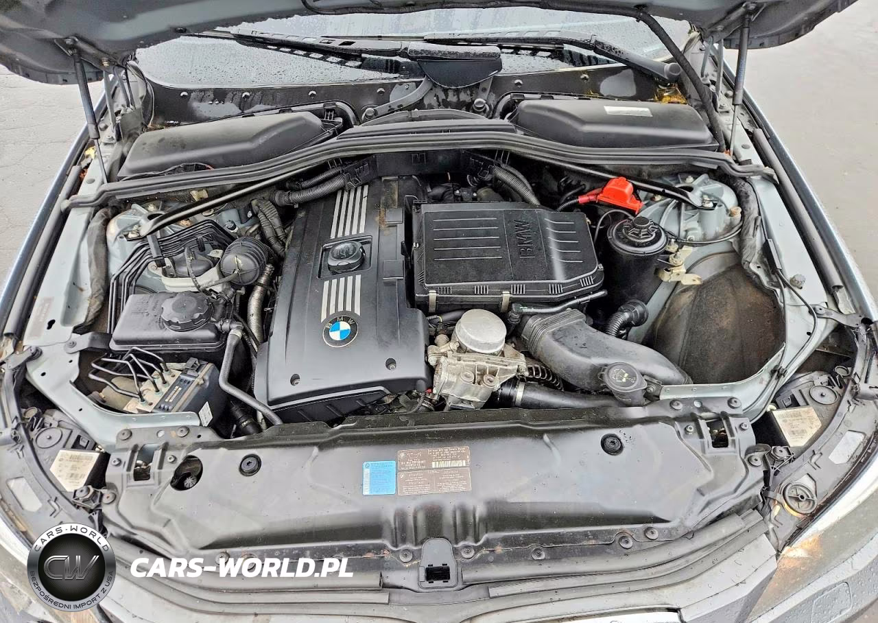 2010 BMW 535 Xi VIN:WBANV9C51AC391711 - 11