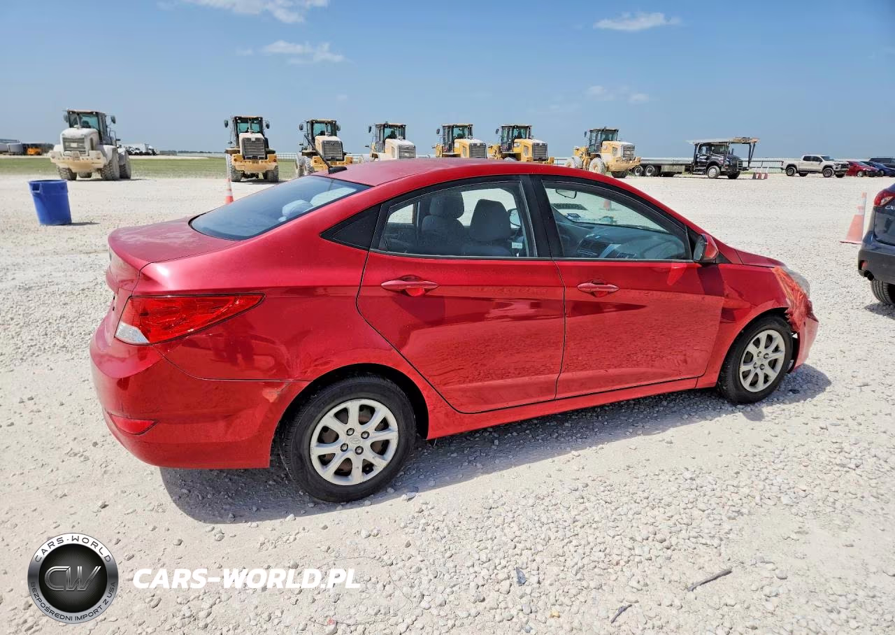 2014 Hyundai Accent Gls VIN:KMHCT4AE9EU632335 - 3