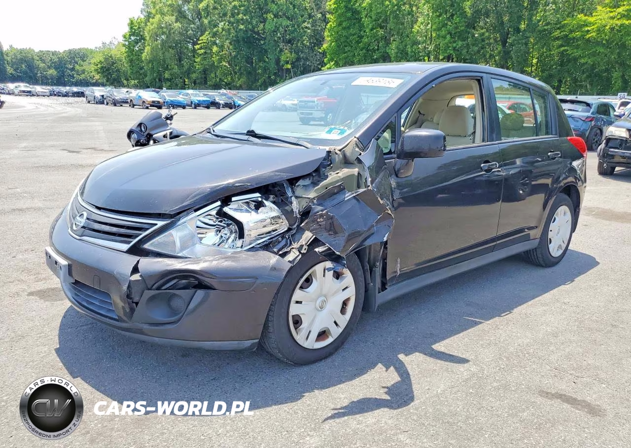 2010 Nissan Versa 1.8 Sl