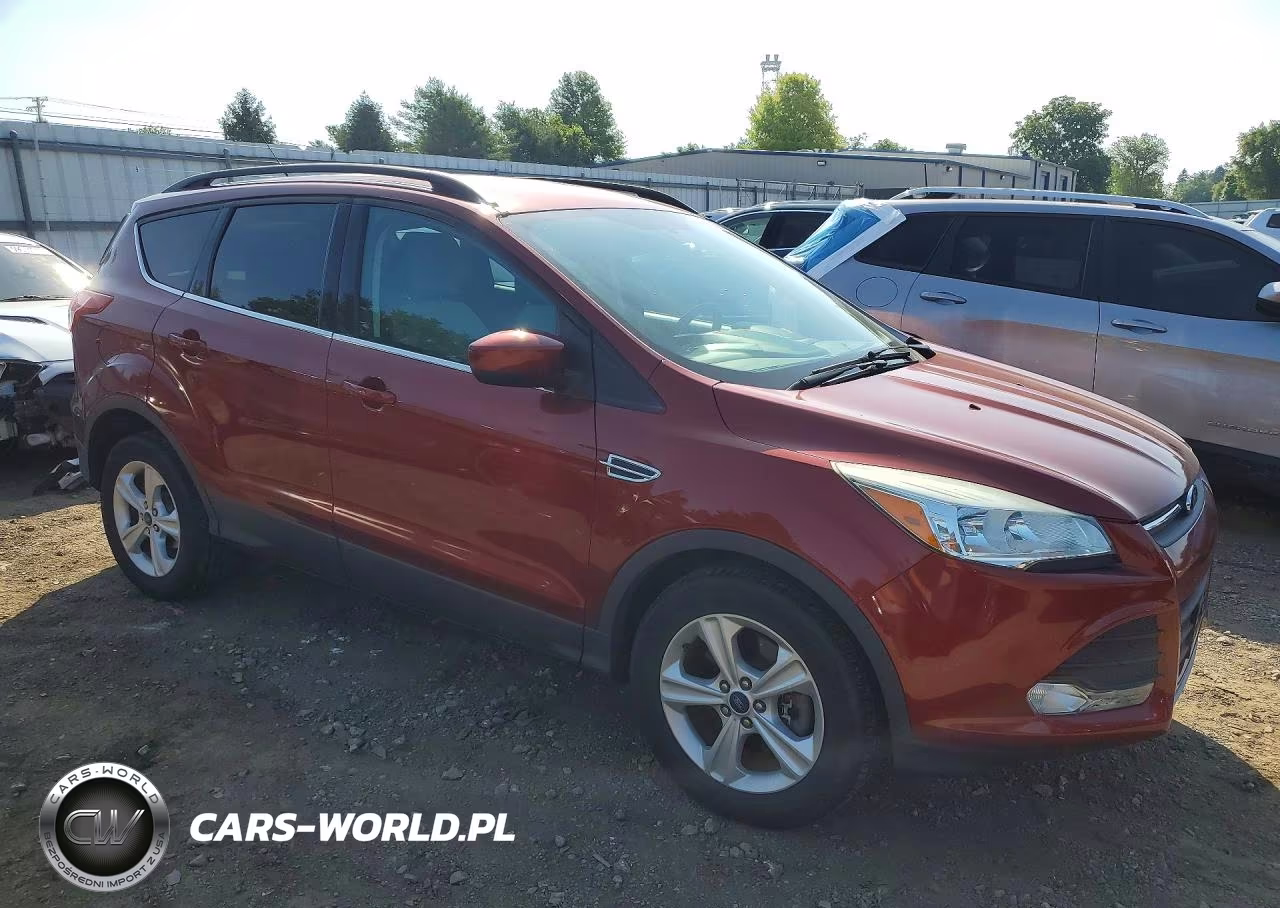 2015 Ford Escape Se VIN:1FMCU9GXXFUA65976 - 4