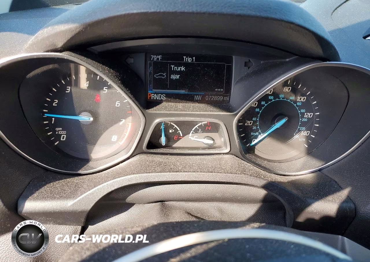 2015 Ford Escape Se VIN:1FMCU9GXXFUA65976 - 9