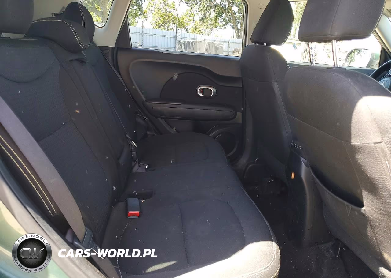 2014 Kia Soul + VIN:KNDJP3A57E7057290 - 10
