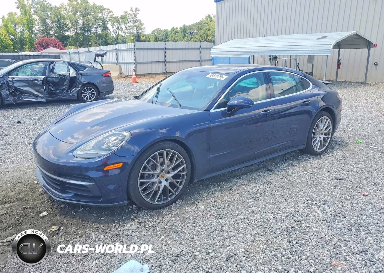 2018 Porsche Panamera 4 – zdjęcie 1 z 12