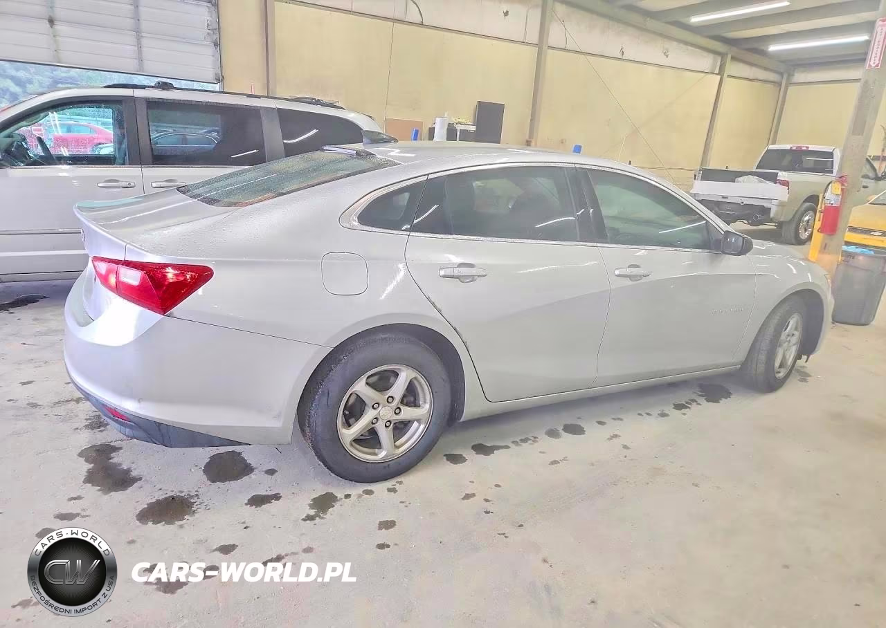 2017 Chevrolet Malibu Ls VIN:1G1ZB5ST5HF284510 - 3