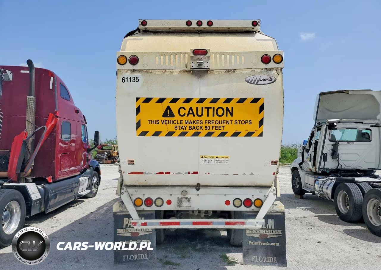 2019 Peterbilt 520 Refuse Truck VIN:3BPDLJ0X1KF103041 - 6