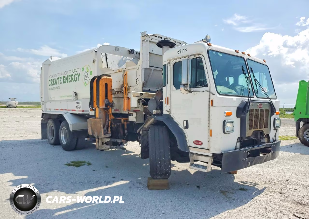 2019 Peterbilt 520 Refuse Truck VIN:3BPDLJ0X2KF103016 - 4