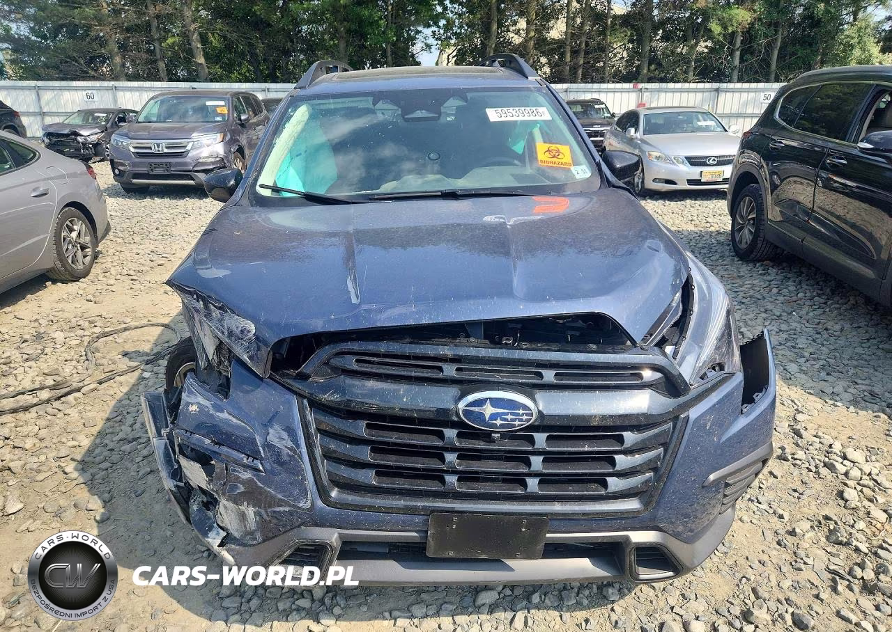 2025 Subaru Ascent Onyx Touring VIN:4S4WMAWD2S3438739 - 5