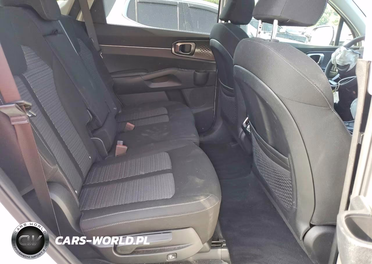 2025 Kia Sorento Lx VIN:5XYRG4JC5SG352216 - 11