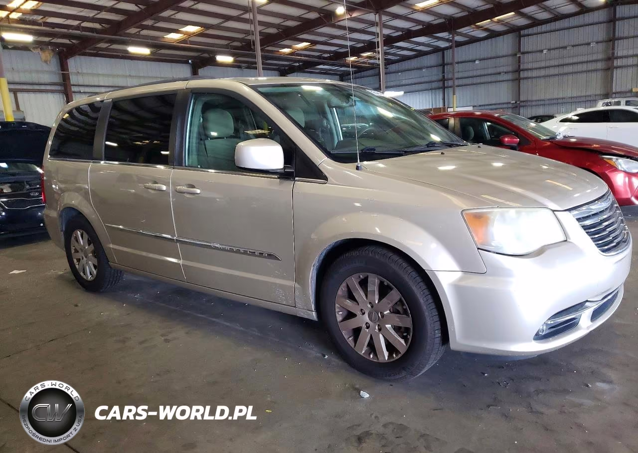 2014 Chrysler Town & Country Touring VIN:2C4RC1BG2ER172395 - 4