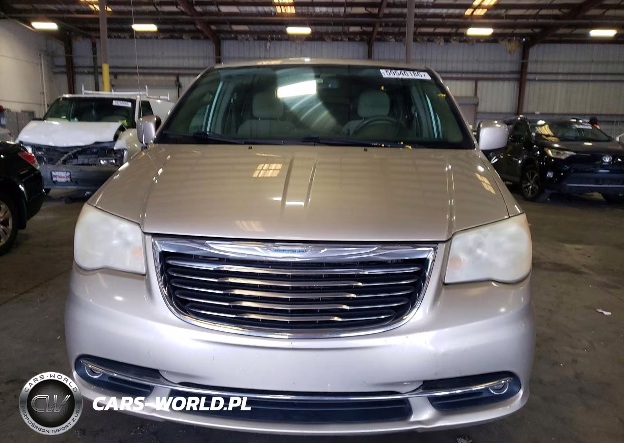2014 Chrysler Town & Country Touring VIN:2C4RC1BG2ER172395 - 5