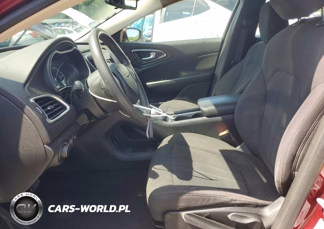 2015 Chrysler 200 Limited VIN:1C3CCCAB0FN700204 - 7
