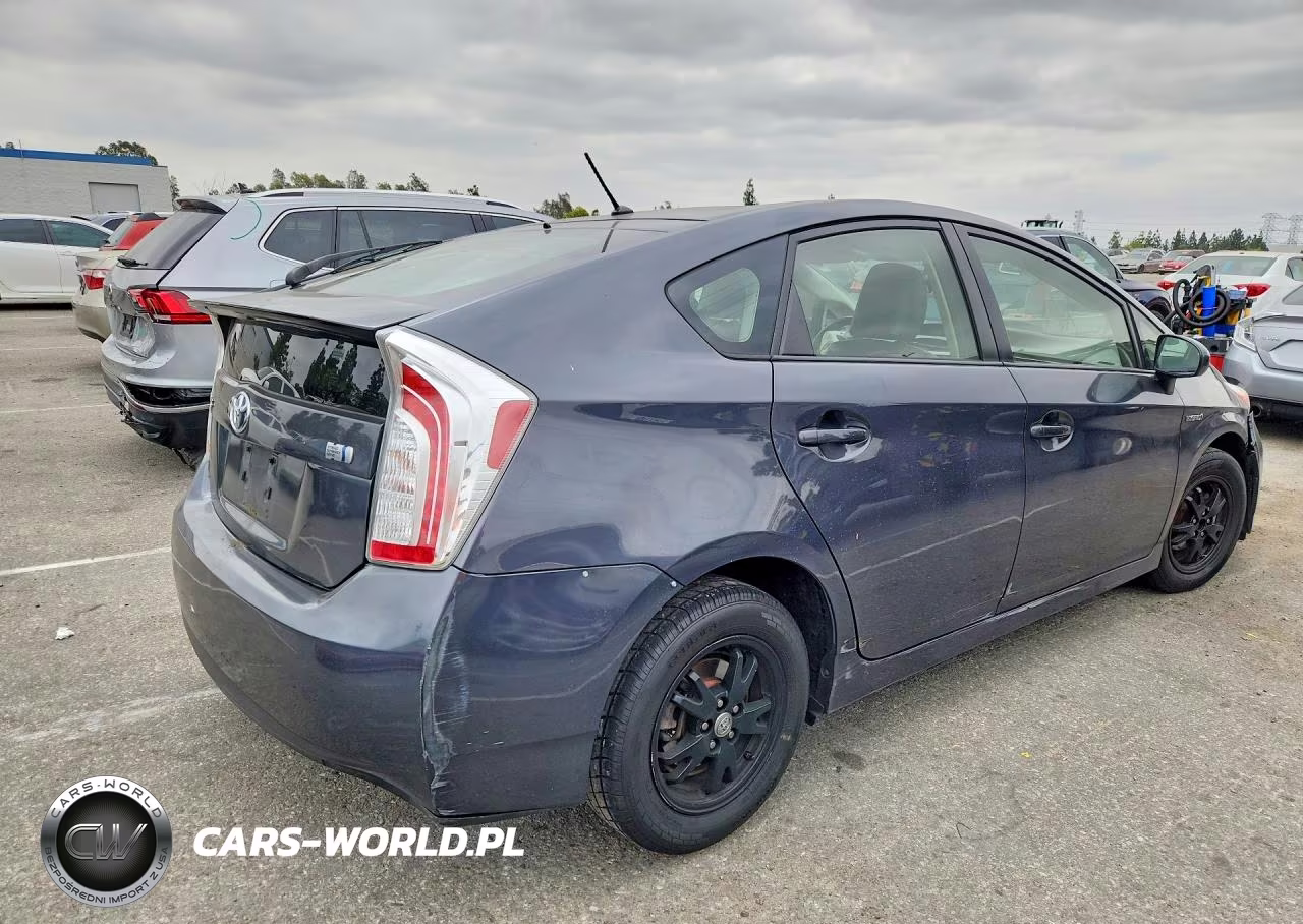 2012 Toyota Prius Two VIN:JTDKN3DU1C5474460 - 3