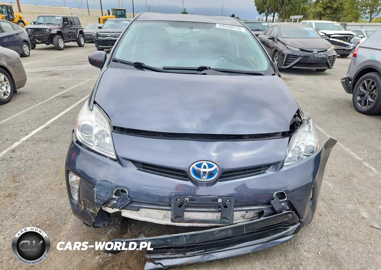 2012 Toyota Prius Two VIN:JTDKN3DU1C5474460 - 5