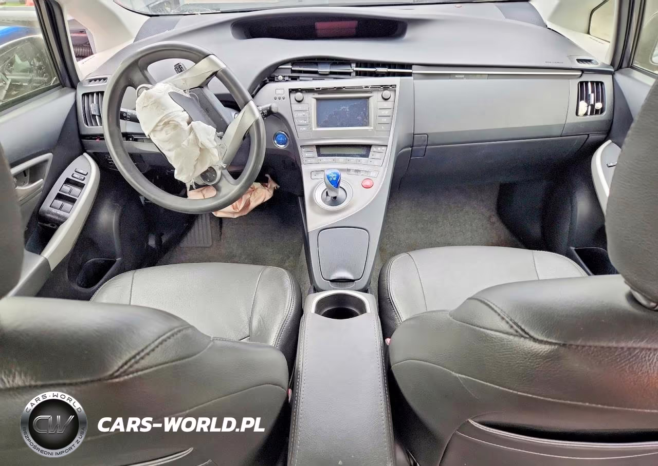 2012 Toyota Prius Two VIN:JTDKN3DU1C5474460 - 8