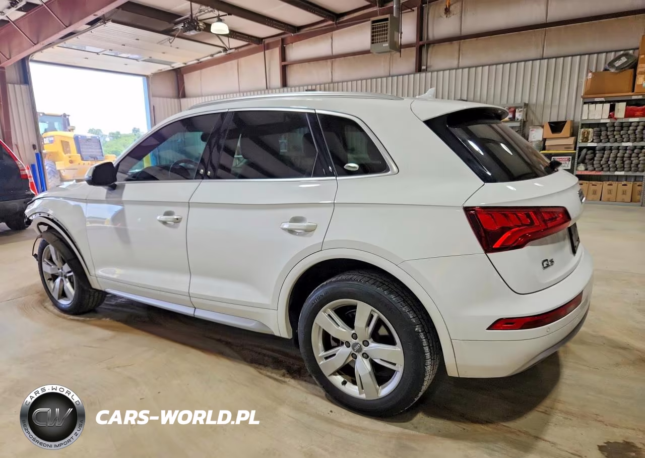 2018 Audi Q5 Premium Plus VIN:WA1BNAFY9J2118576 - 2