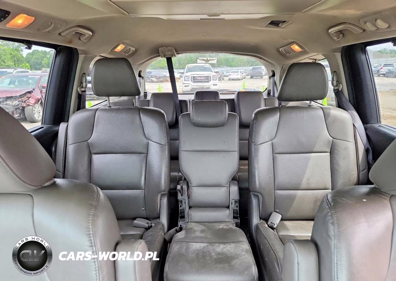 2014 Honda Odyssey Touring VIN:5FNRL5H9XEB125451 - 10