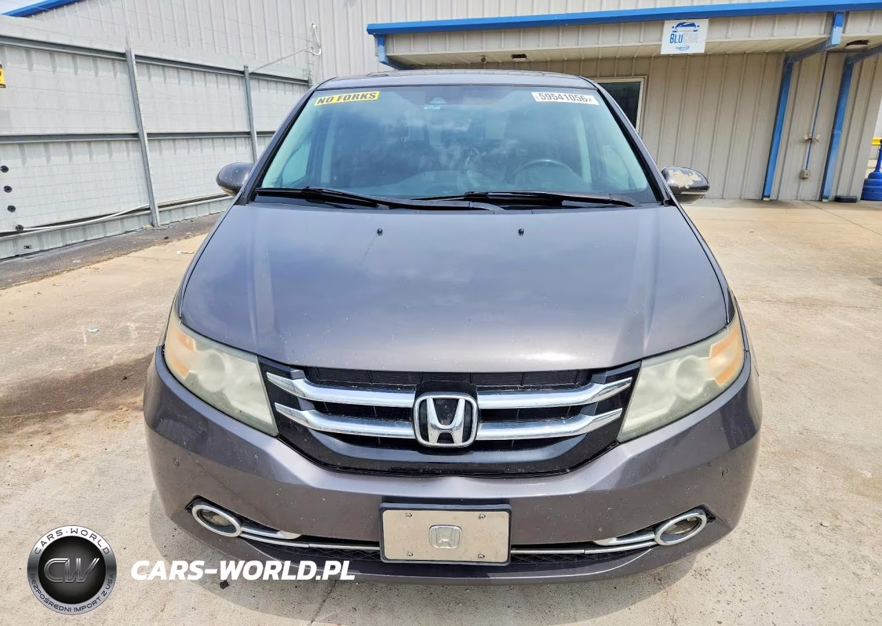 2014 Honda Odyssey Touring VIN:5FNRL5H9XEB125451 - 5