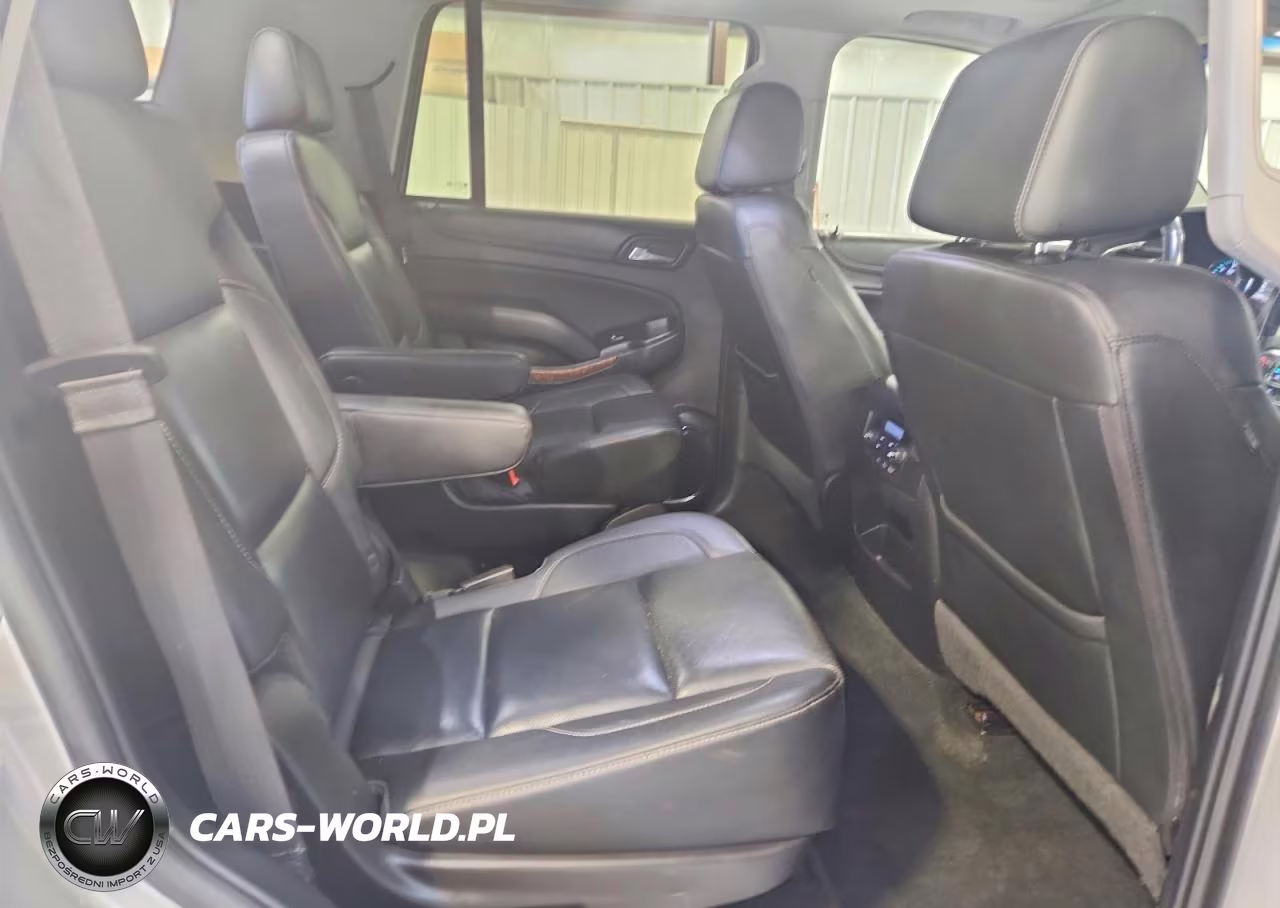 2018 Chevrolet Tahoe C1500 Premier VIN:1GNSCCKC1JR149059 - 11