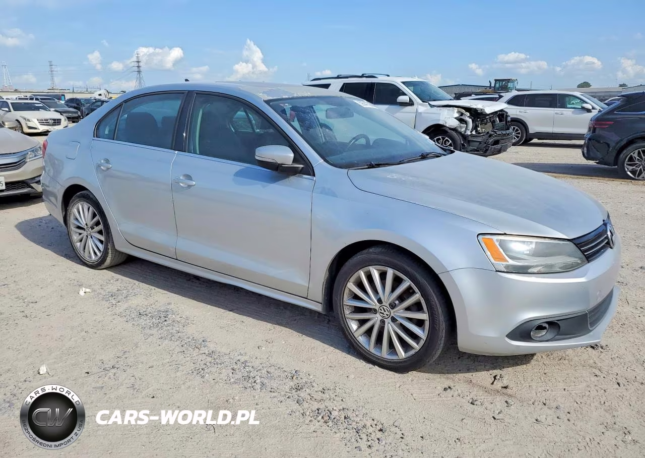 2013 Volkswagen Jetta Tdi VIN:3VWLL7AJ4DM387186 - 4