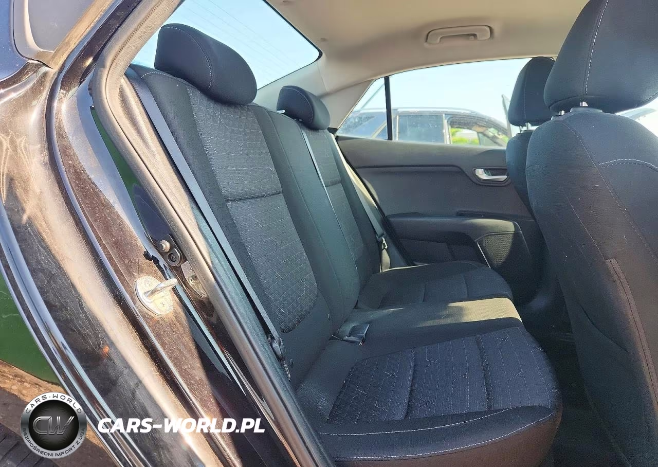 2018 Kia Rio S VIN:3KPA24AB5JE113859 - 10