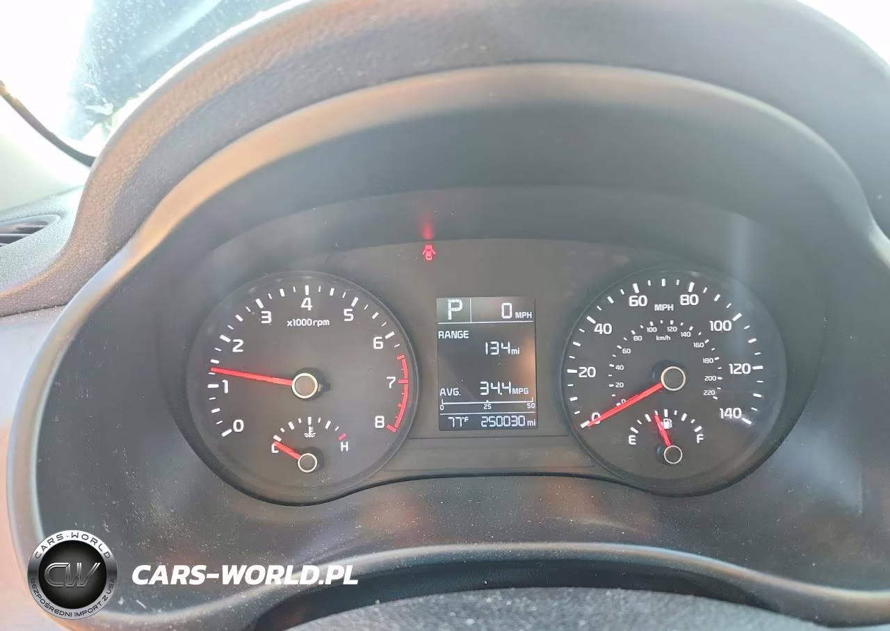 2018 Kia Rio S VIN:3KPA24AB5JE113859 - 9