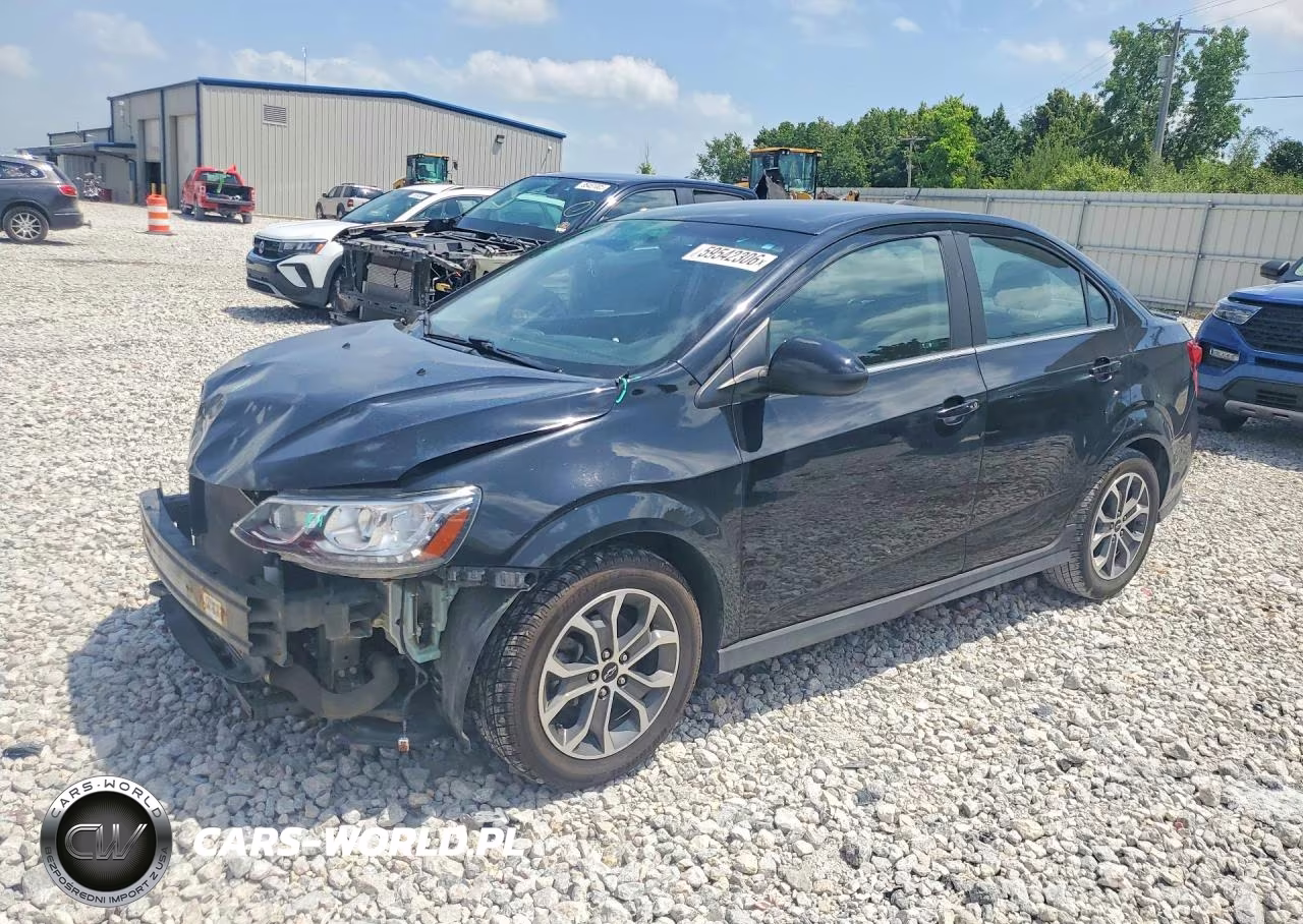 2019 Chevrolet Sonic Lt – zdjęcie 1 z 12
