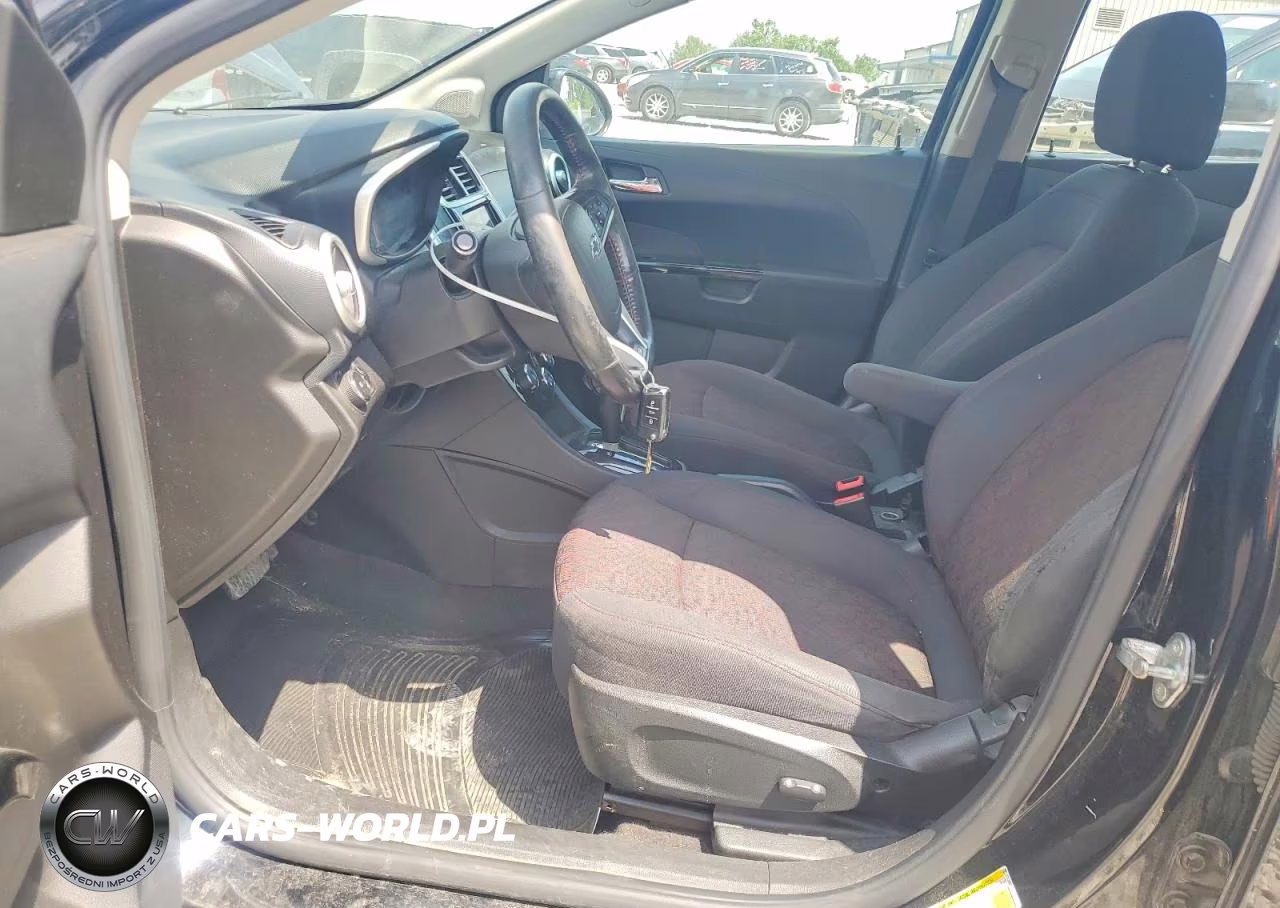 2019 Chevrolet Sonic Lt VIN:1G1JD5SB6K4133628 - 7