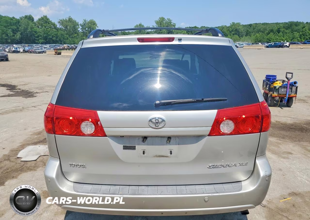 2010 Toyota Sienna Xle VIN:5TDYK4CC0AS334375 - 6