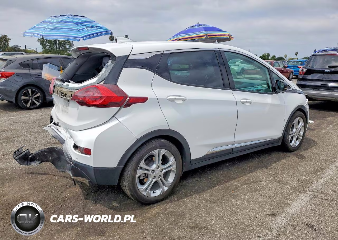 2018 Chevrolet Bolt Ev Lt VIN:1G1FW6S00J4139072 - 3