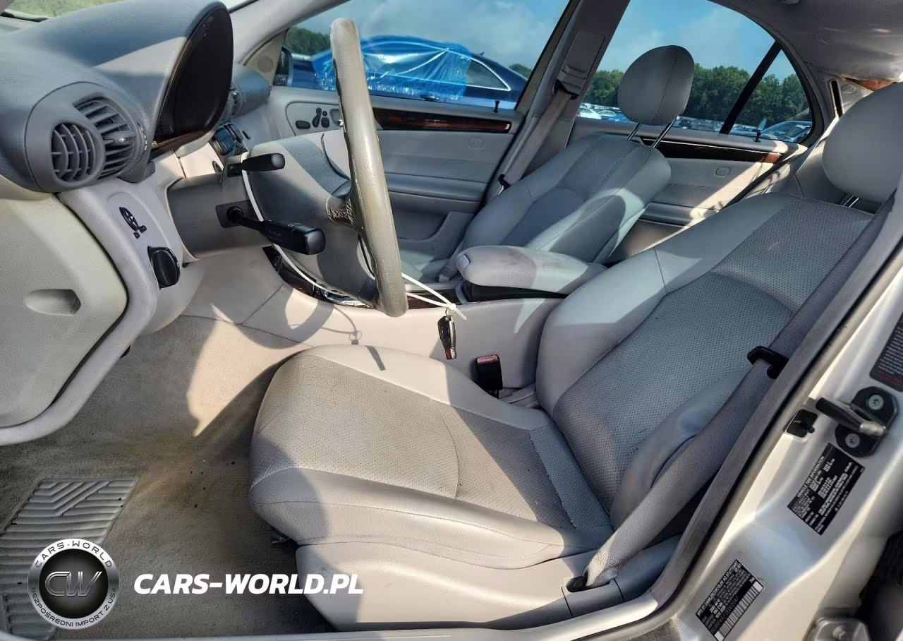 2002 Mercedes-Benz C 320 VIN:WDBRF64J12E002047 - 7