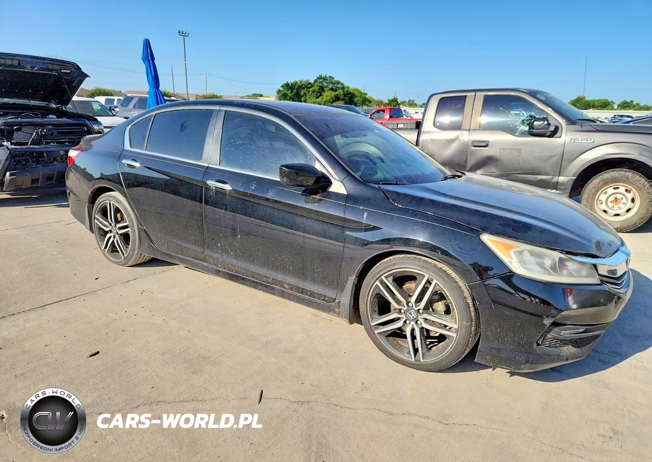 2017 Honda Accord Sport Special Edition VIN:1HGCR2F18HA123017 - 4