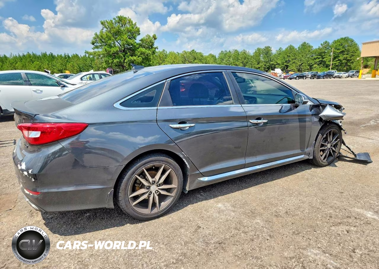 2015 Hyundai Sonata Sport 2.0T VIN:5NPE34AB6FH195604 - 3