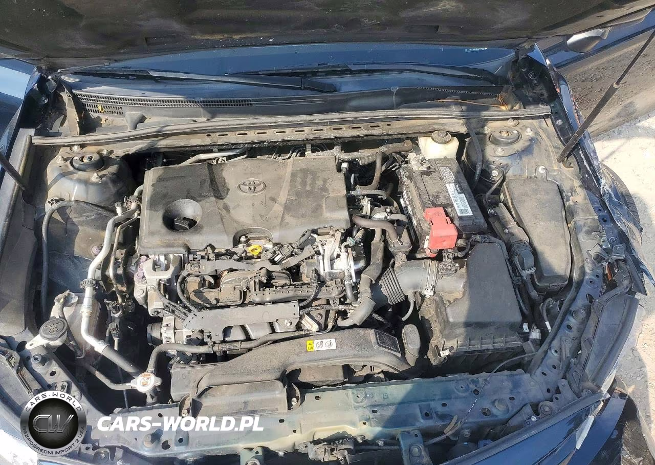 2018 Toyota Camry Le VIN:4T1B11HK6JU517097 - 11