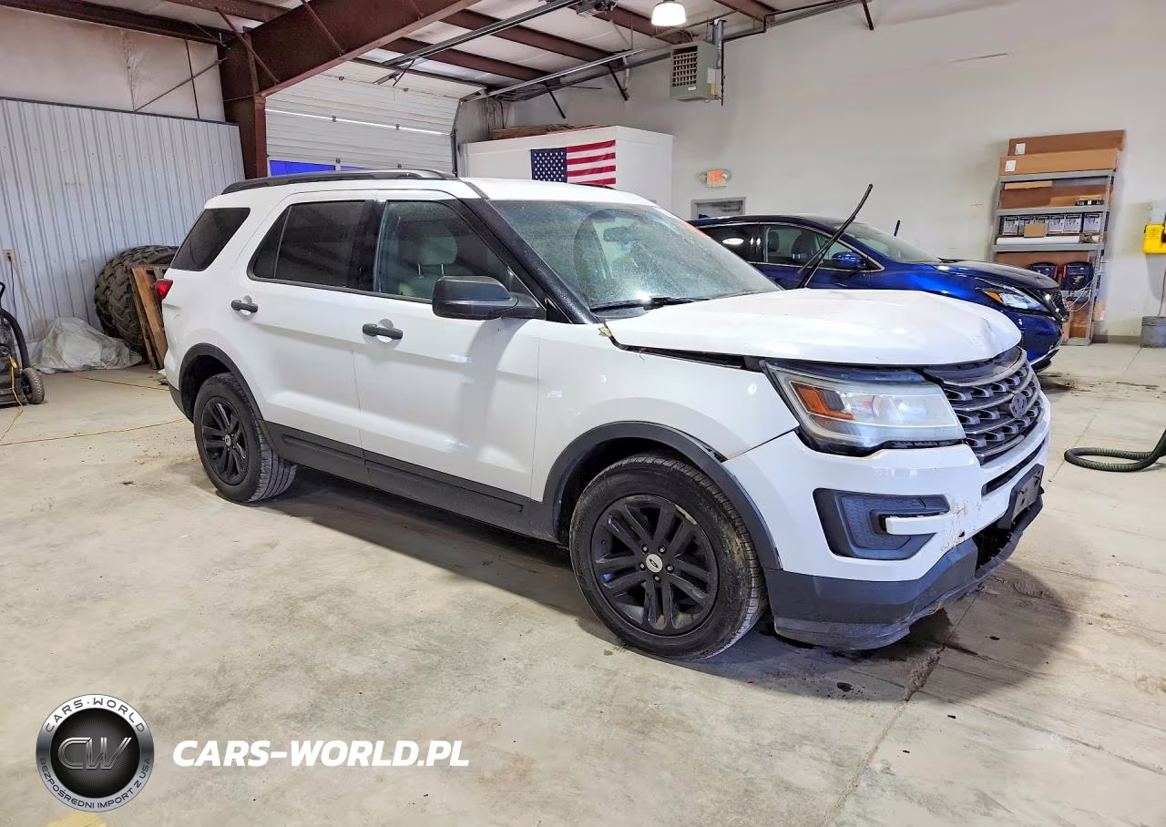 2017 Ford Explorer VIN:1FM5K7B82HGB26743 - 4